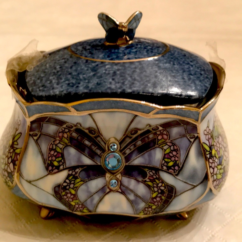 COPY - Musical Box  Collection
